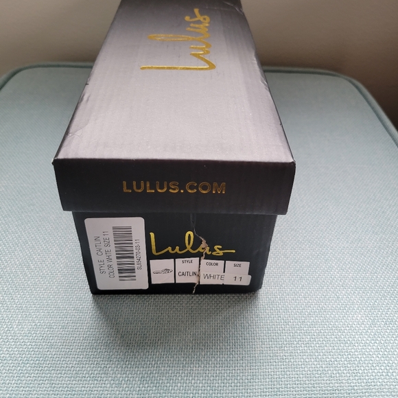 Lulu's White Caitlin Slide Sandals - Picture 2 of 5